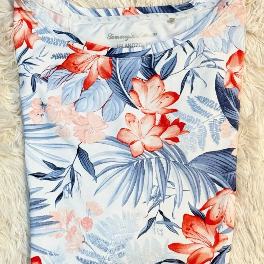 Tommy Bahama Women’s ISLANDZONE Floral Scoop Neck Top | 3/4 sleeves | XS | NWOT - Picture 2 of 5